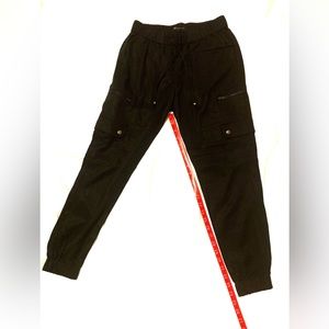 NWOT Bannana Republic Utility Capri